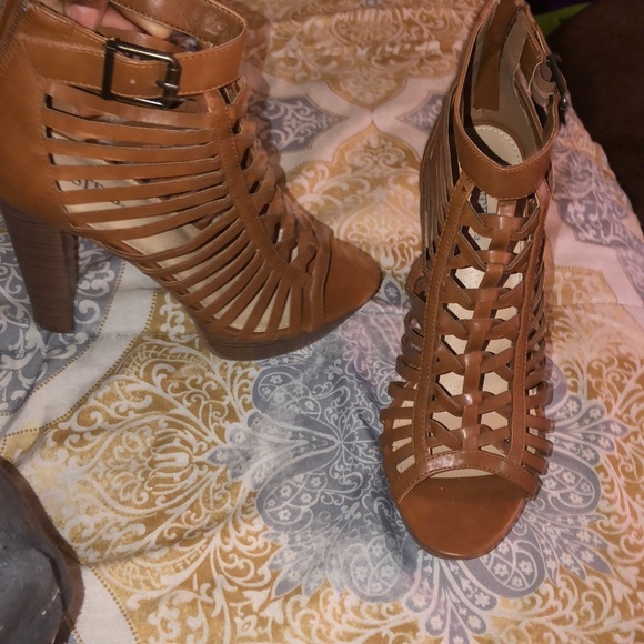 Shoes - Brown Heels